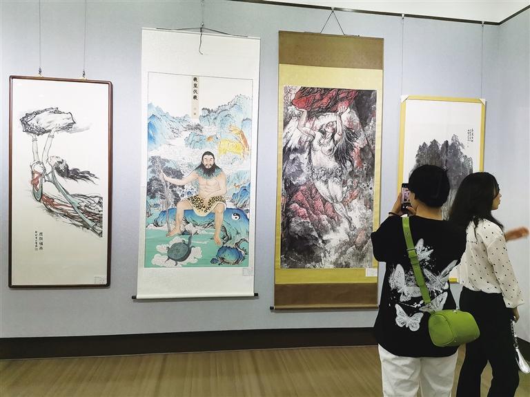 甘肃省第八届十四市(州)美术作品联展天水开展-新华网