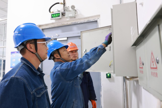 国网张掖供电公司:精准服务园区赋能企业有序增产(图1)