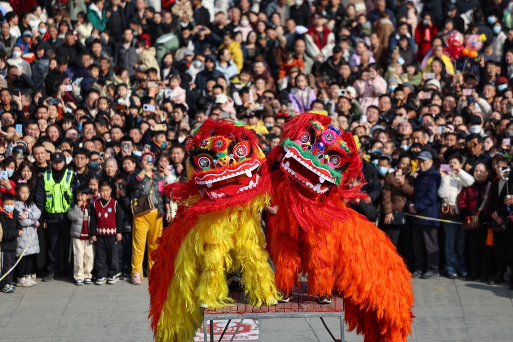 欢天喜地过大年
