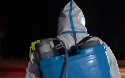 新华全媒+｜坚守此刻 拥抱黎明